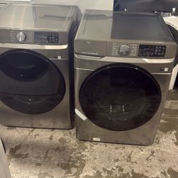Samsung Frontload Washer And Gas Dryer Set Stackable