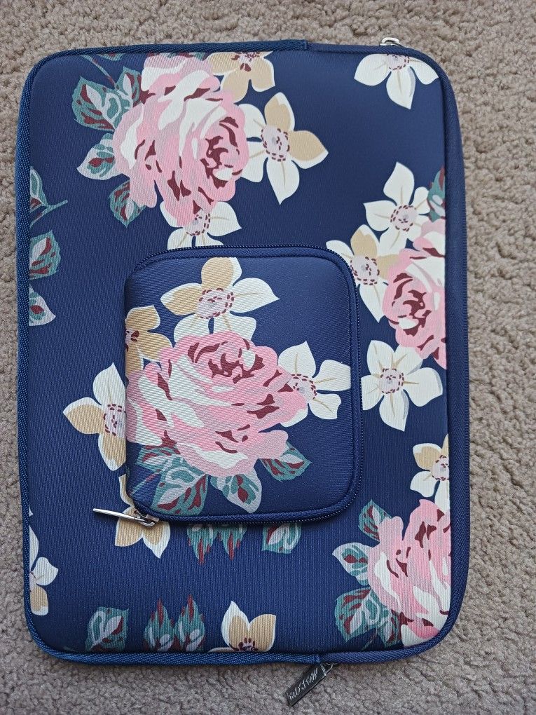 Macbook Laptop Sleeve With Small Case 