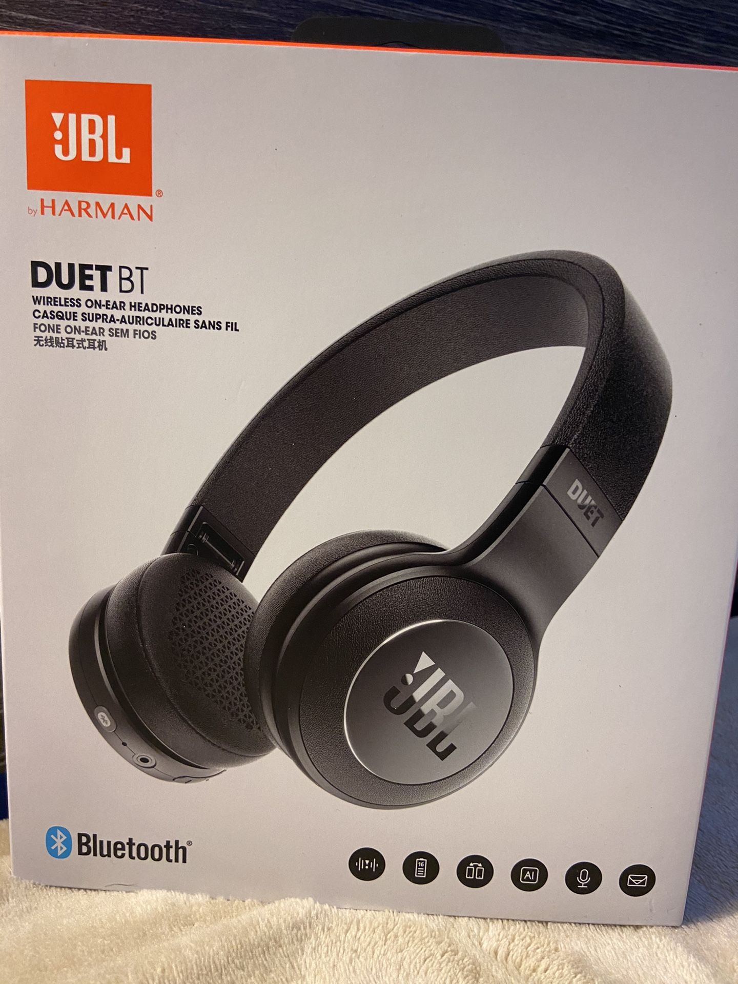 JBL Wireless Headphones