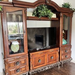 Entertainment Center 