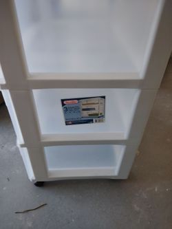 Sterilite plastic three drawers unit on wheels