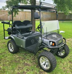 Golf Cart EZGO