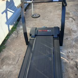 Treadmill Proform j8