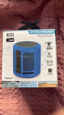 Mini blue speaker