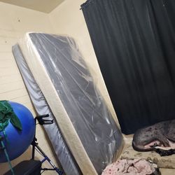 Twin Bed W Frame