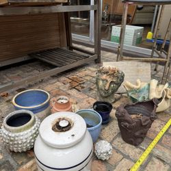 Garden Planters & Outdoor Decor Lot