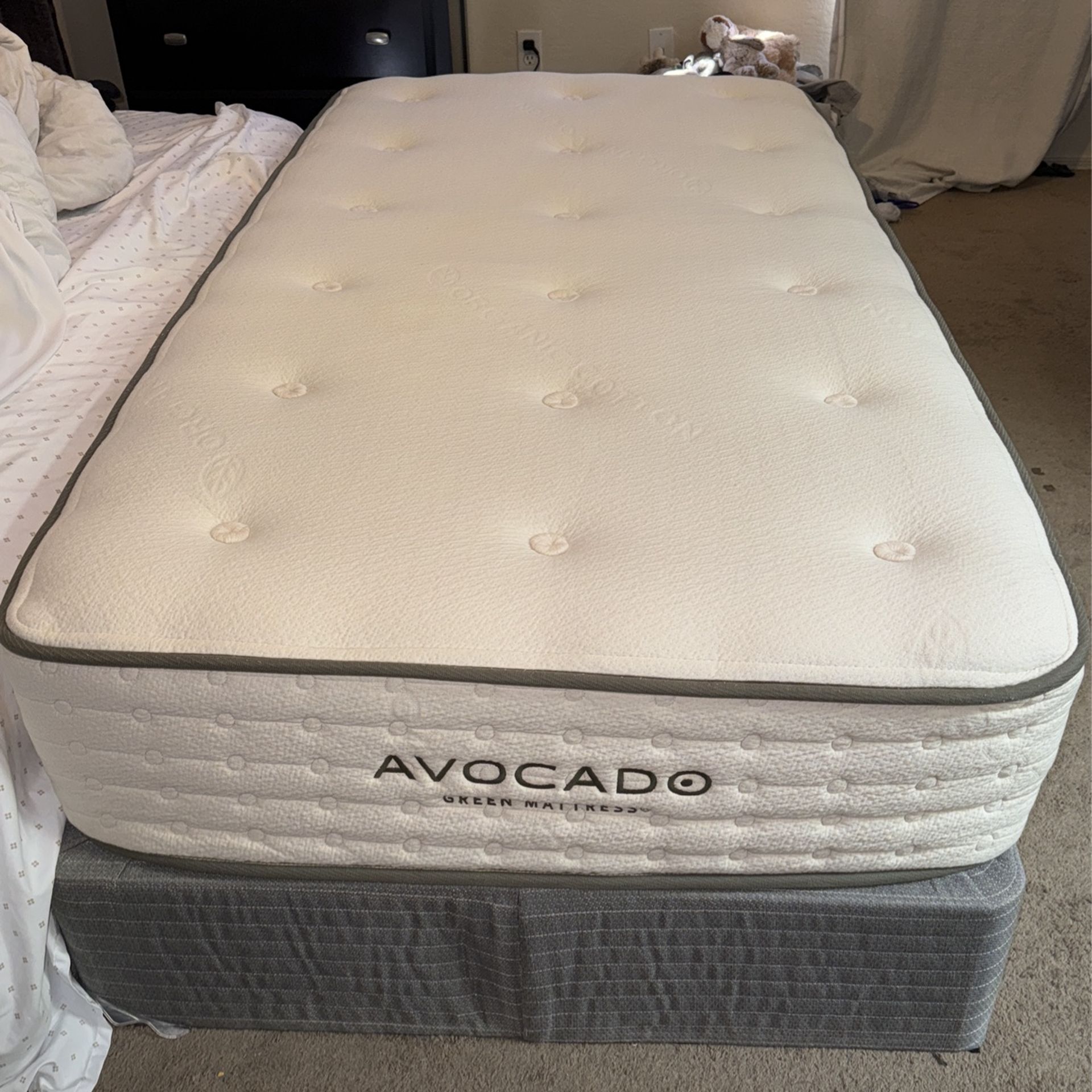 Avocado Mattress Twin