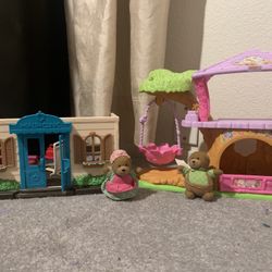 Toy House/playground 