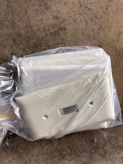 Plastic Electric Socket and Switch Covers