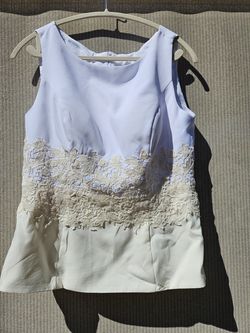 Sleeveless blouse