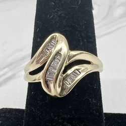 💎 10KT Yellow Gold 0.30CT Banquette Diamond Ladies Free Form Ballerina Ring