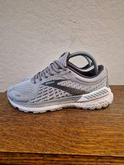 Brooks Adrenaline GTS 21 Athletic Running Shoes 
Women's Size US 7.5 Wide D