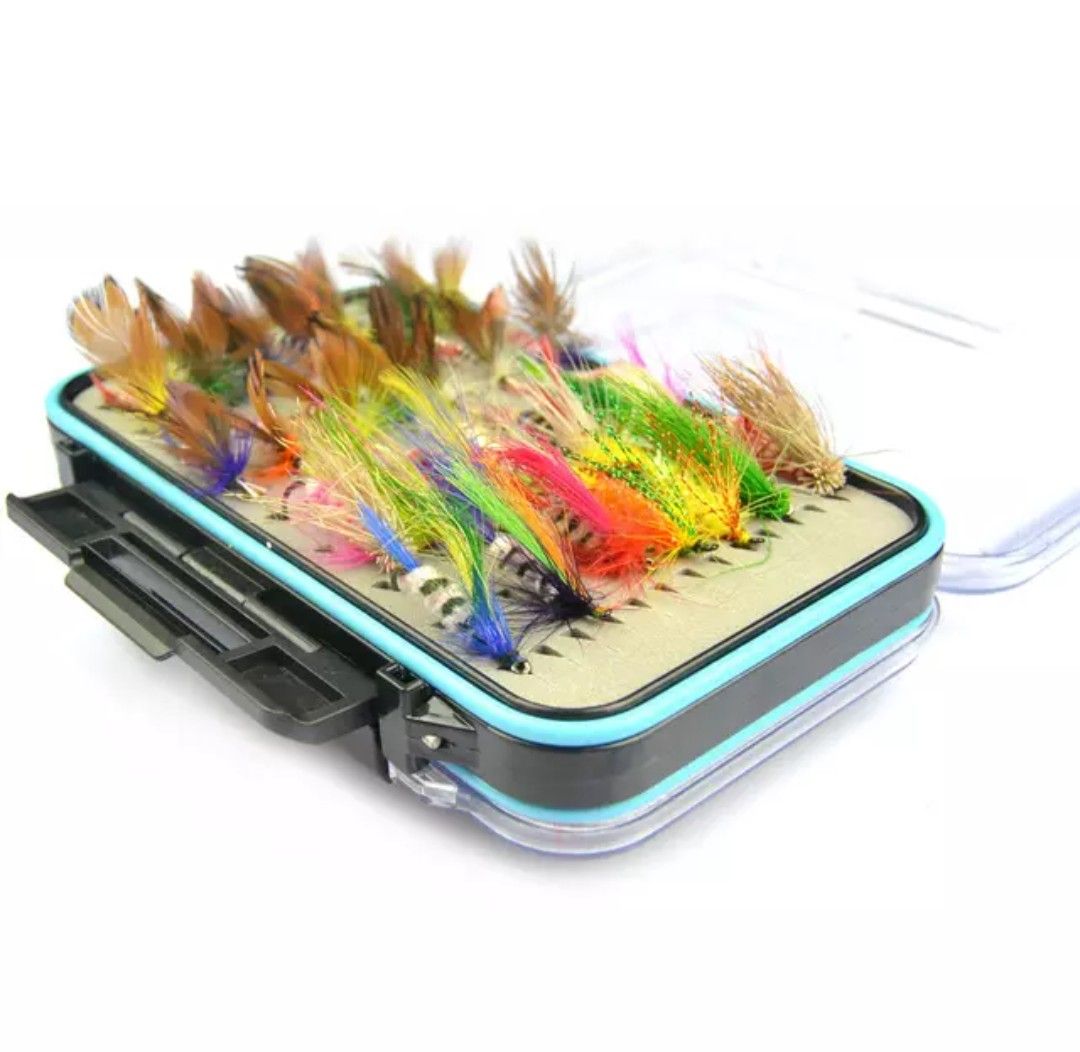 Fly fishing tackle box with 64 flies