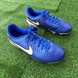 Nike blue tempo legend 10 academy fg size 5