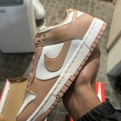 Nike Dunk Low - Rose Whisper 