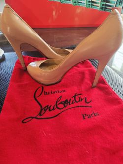 Christian Louboutin Sporty Kate