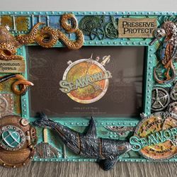 BNIB Seaworld Photo Frame 4x6