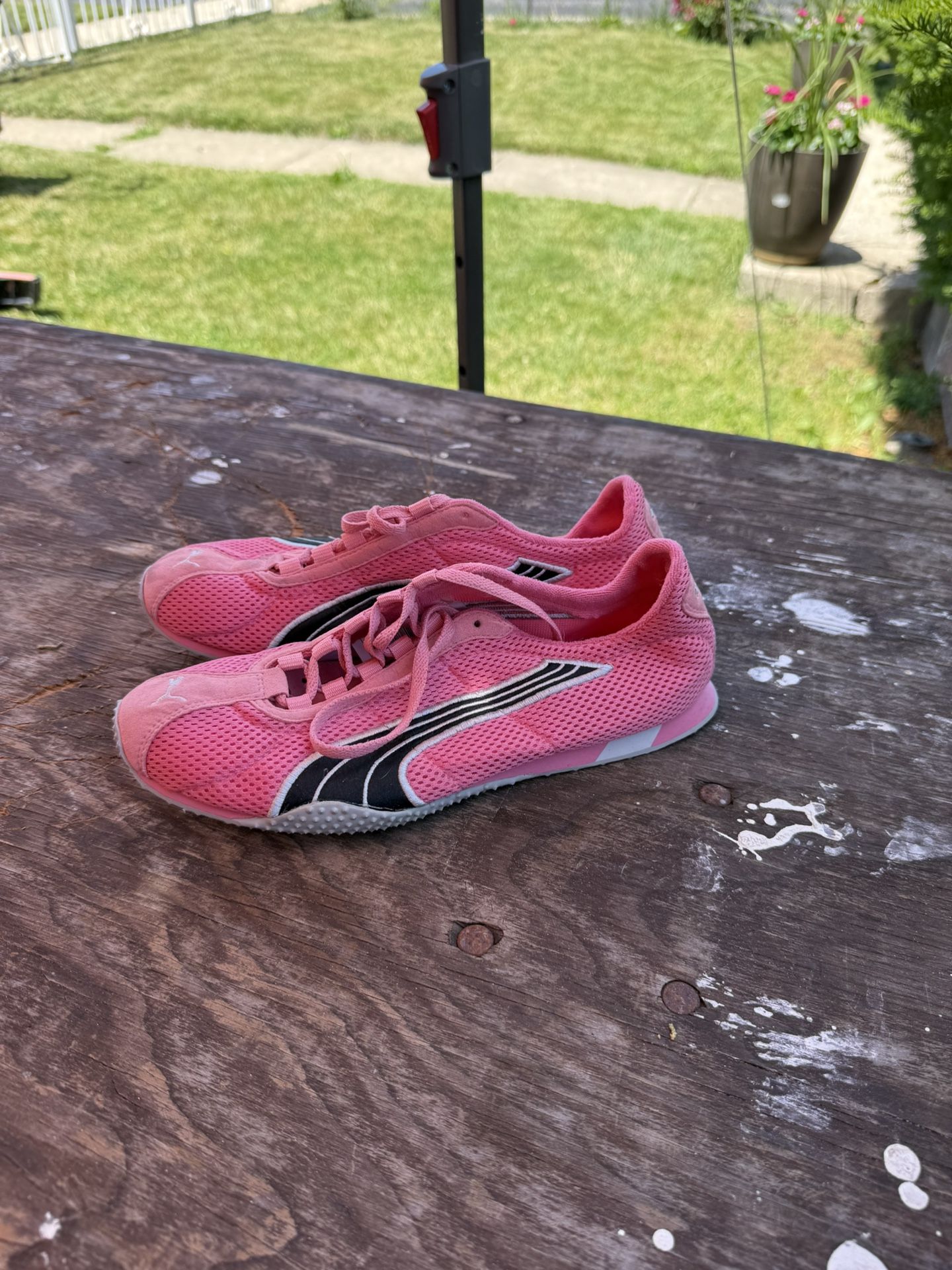 Pink Puma Women’s Shoes Size 8