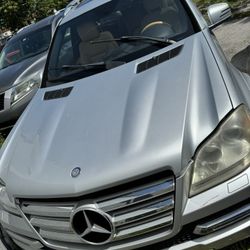 Mercedes Benz GL For Parts