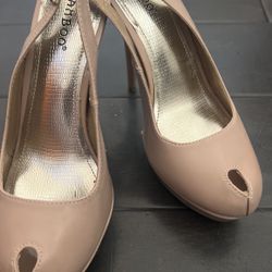 Beige Patent Peep toe Pumps