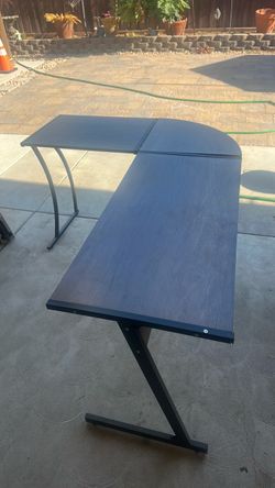 Study table/ desk