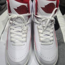 Jordans 2 RETRO SIZE 14