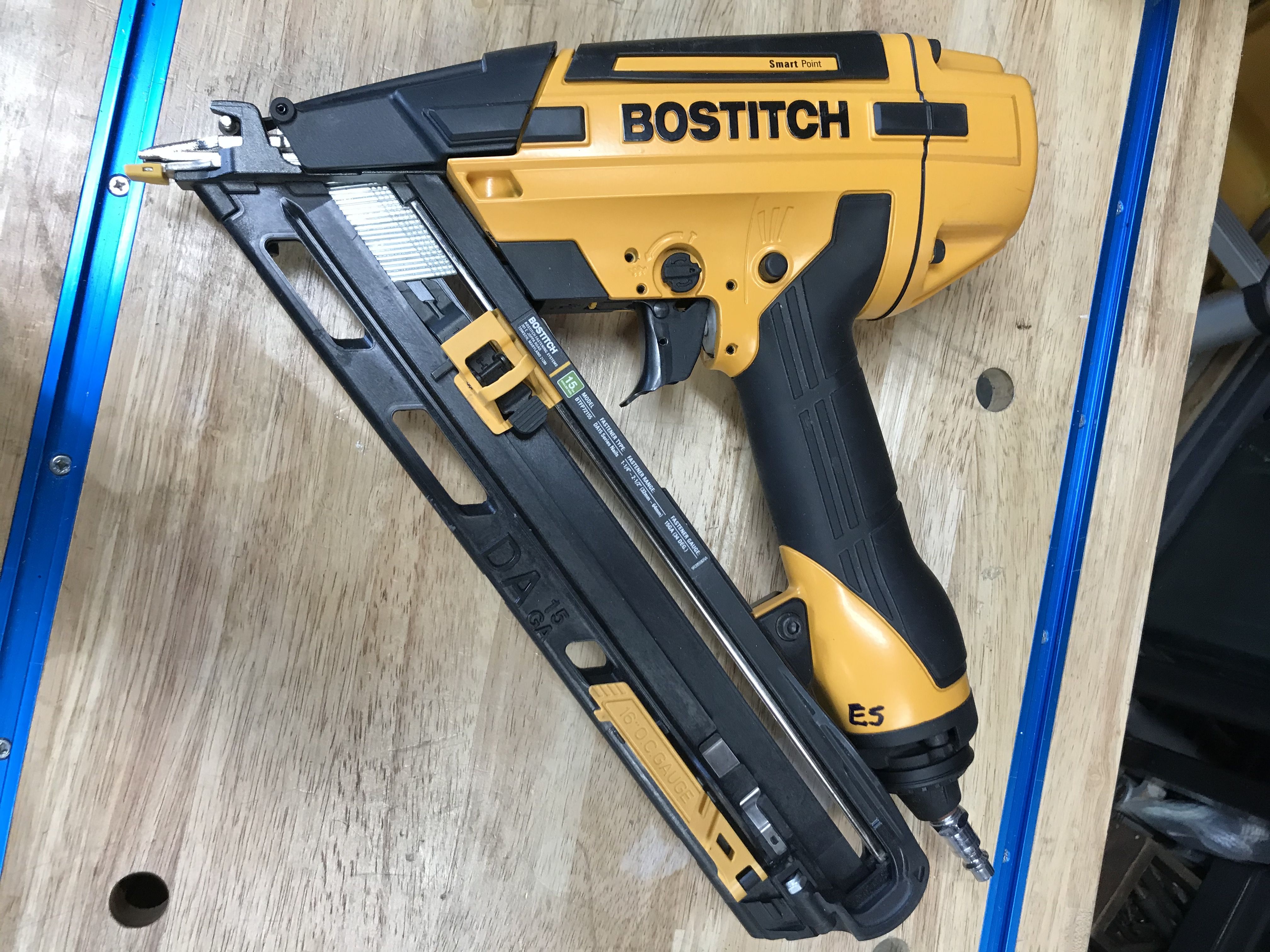 Chiodi per campionari, 25 mm, testa tonda, nichelato | SPRINTIS BOSTITCH  Chiodi per cornici, 28 gradi, CUSHIONAIRE レディース Rosanna カットアウト サンダル +メモリーフォームインソールと幅広く取り揃えています,