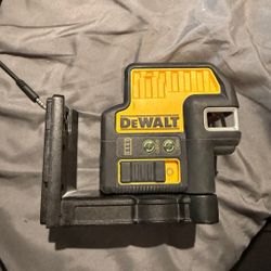 DEWALT Cross Line Laser Kit: 2 Lines and 2 Dots, Red Beam, 0 Planes, ±1/8 in Accuracy, Included, AA