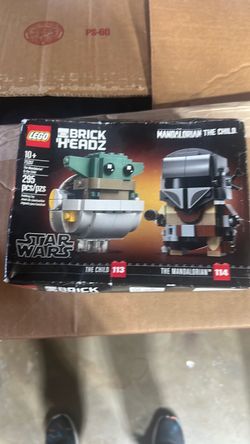 New LEGO BrickHeadz Star Wars Mandalorian & The Child