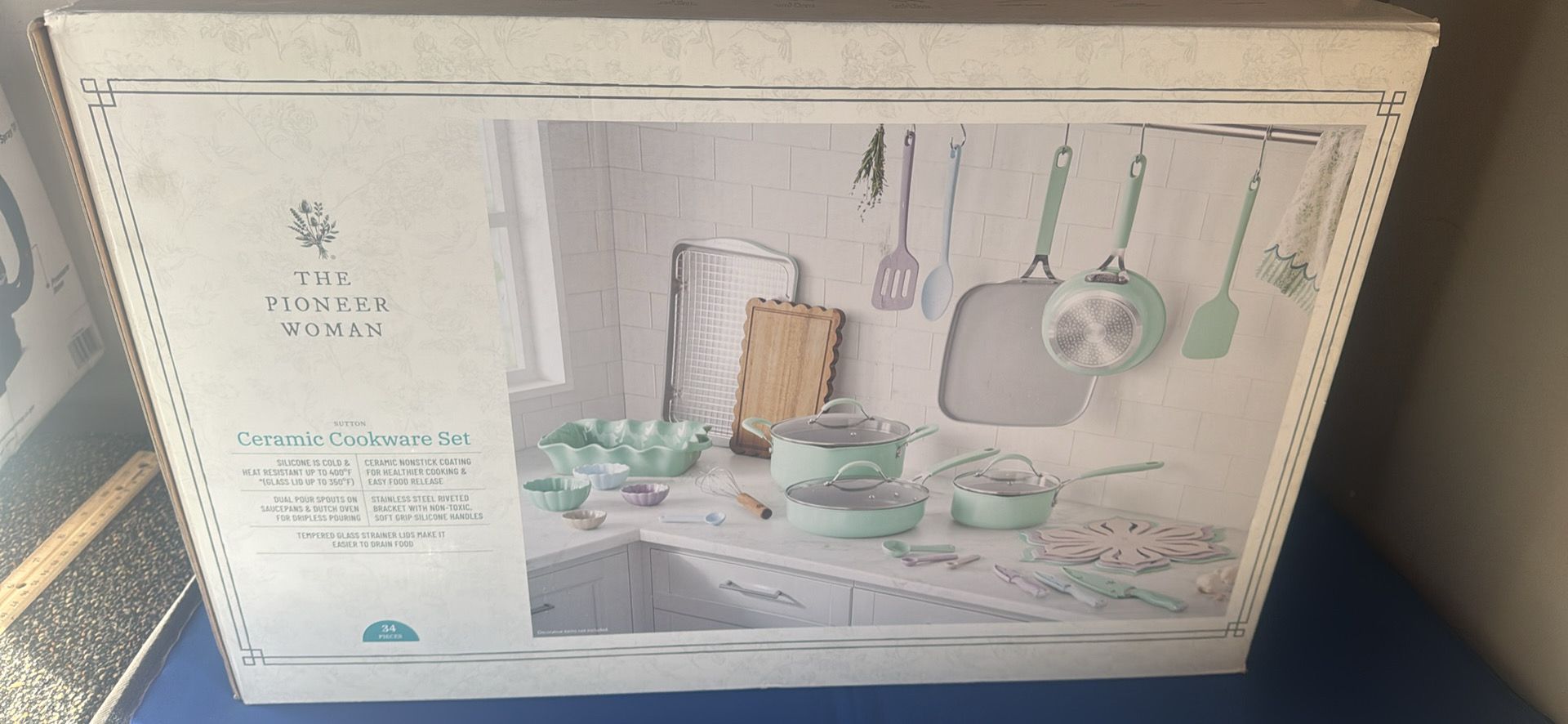 Pioneer woman 35 piece ceramic cookware set