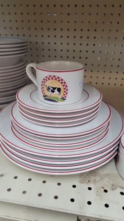 Full Set (Four People) Antique Plates