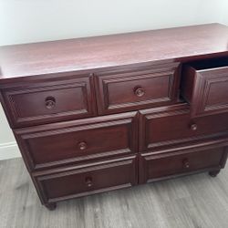 Dresser (Solid Wood)