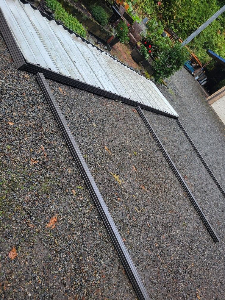 Aluminum 6 Ft By 22 Ft Cover 400 bucks