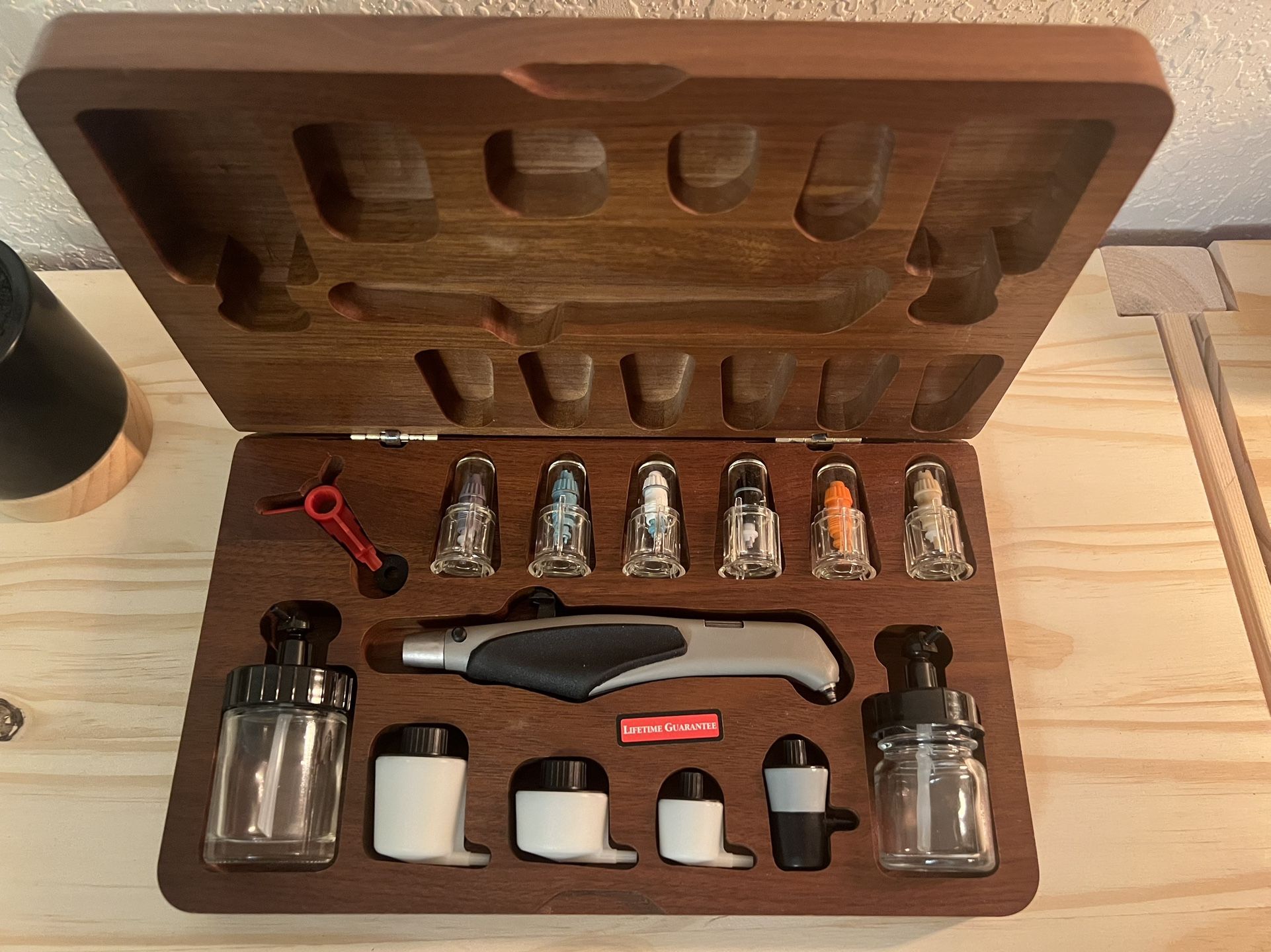 Aztek Testors Deluxe Professional Airbrush Set w/Walnut box A4709