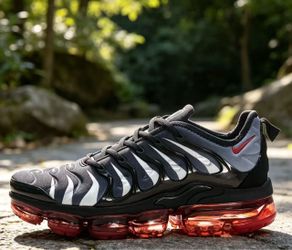 Men Nike vapormax plus message me your size