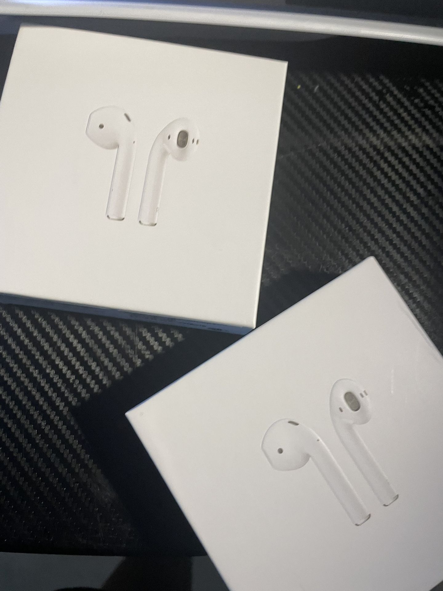 AirPod Gen 2