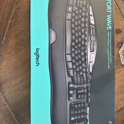 🆕 NEW Logitech K350 Wireless Ergonomic Keyboard – Sealed Box!