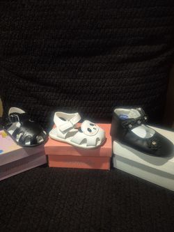 Size 4 Little girl shoes