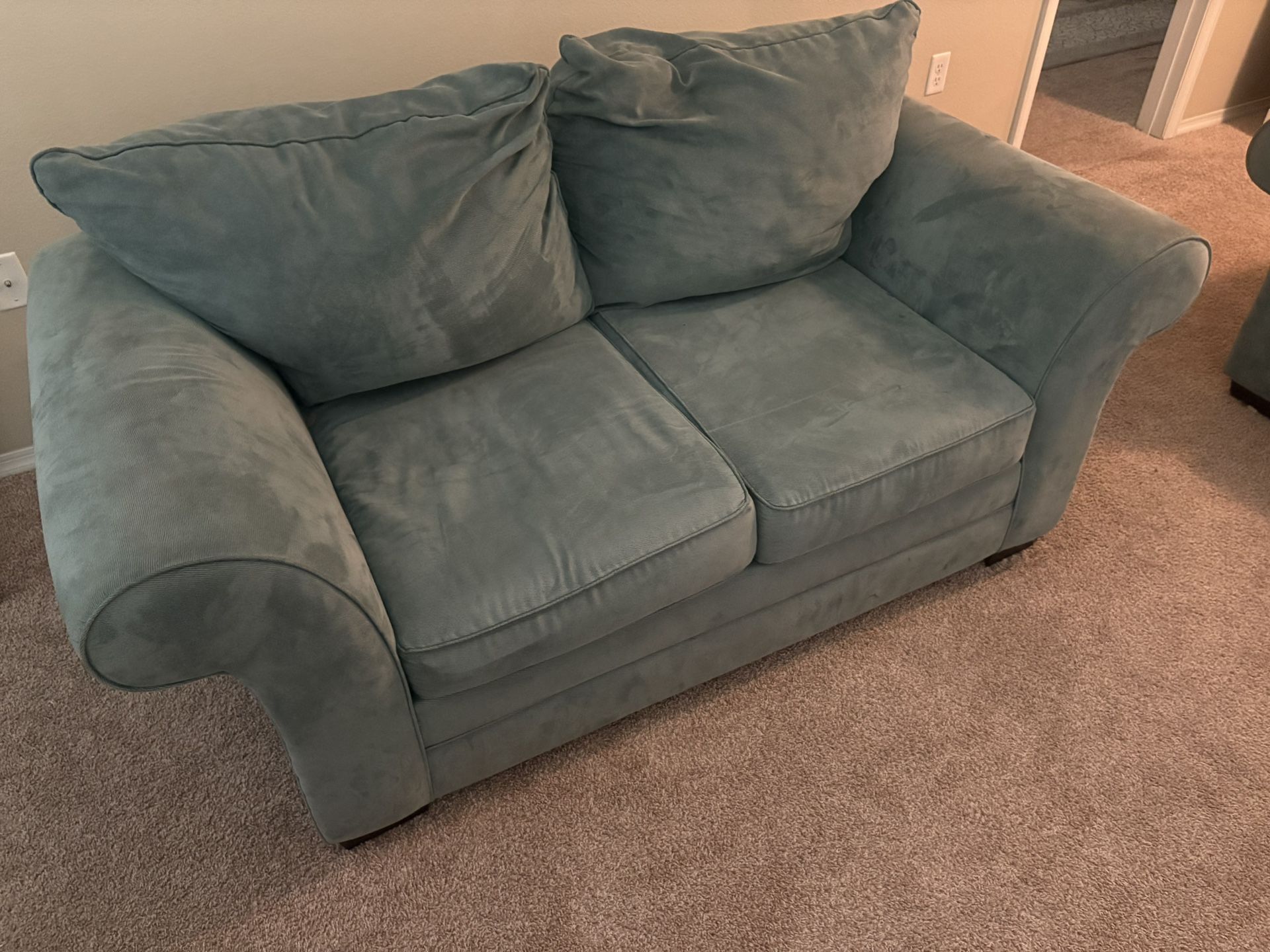 Sofa & Loveseat
