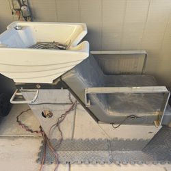 Salon Shampoo Bowl Station