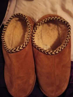 Bear paw slip ons