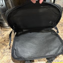 Laptop/Tablet/Portable DVD Player/Ipad Case Cover with Extra Pocket/Storage and Secure straps, light