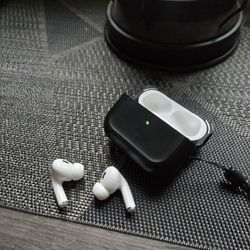 AirPods Pro (2nd Generation) with Magsafe Charging Case (USB-C)