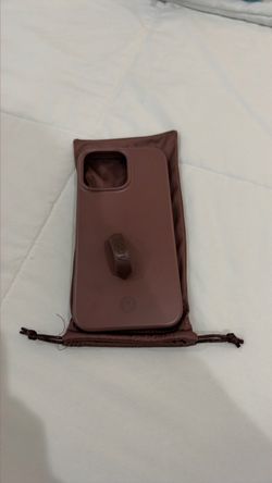 Brown loopy iPhone 16 pro max case