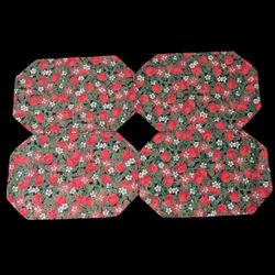 NWOT VTG 4 Christmas Holiday Apples Pinecones Pointsettas Octagon Placemats