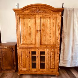 Armoire Entertainment Cabinet