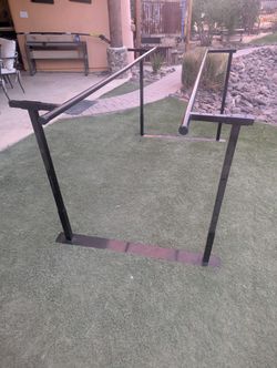 Upright Therapy Bars