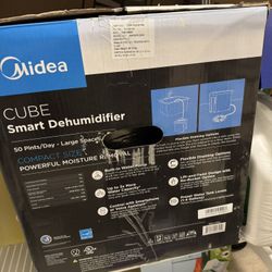 Media smart cube 50 Pint Dehumidifier