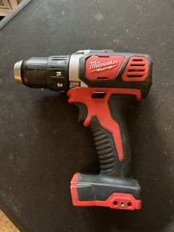 Milwaukee M18 Drill