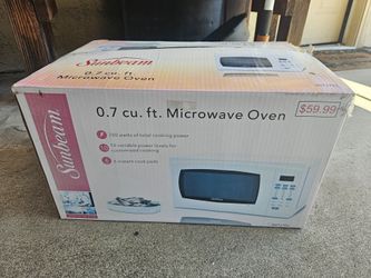 Brand New Sunbeam Microwave Oven